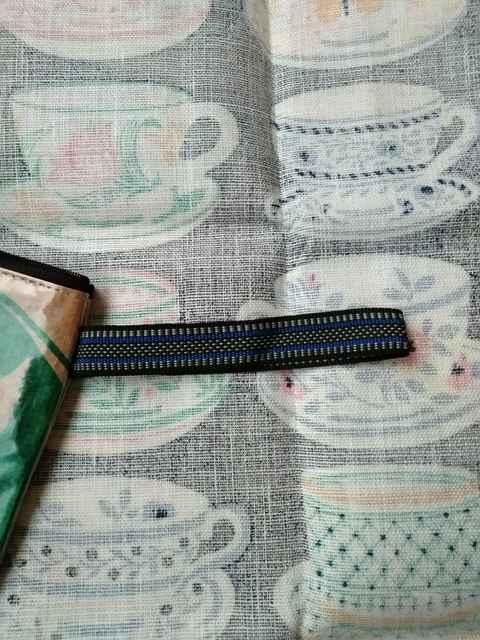 飼料袋で作られたポーチ ベトナム 鳥 < 女性ファッション  飼料袋で作られたポーチ ベトナム 鳥 < 女性ファッションの