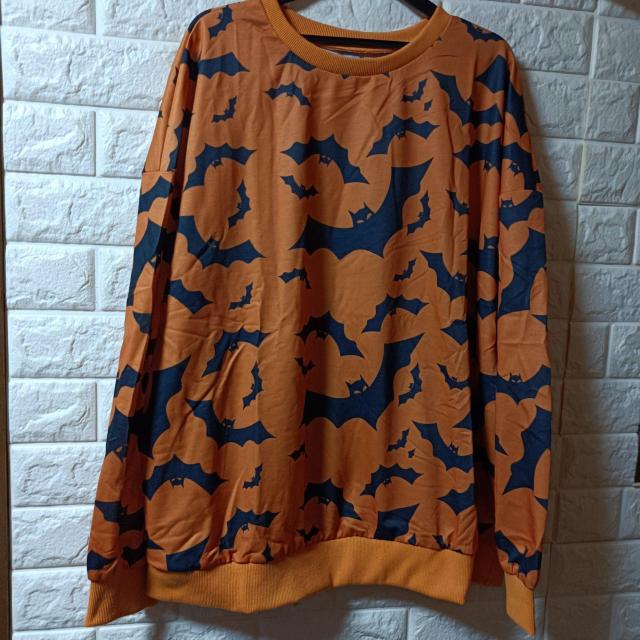 新品★コウモリ柄★ドロップショルダー薄手スウェット/L < 女性ファッション  新品★コウモリ柄★ドロップショルダー薄手スウェット/L  < 女性ファッションの