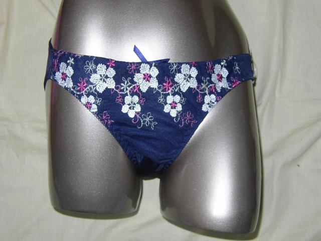 花柄使いD70Mワイヤー入り < 女性ファッション  花柄使いD70Mワイヤー入り < 女性ファッションの