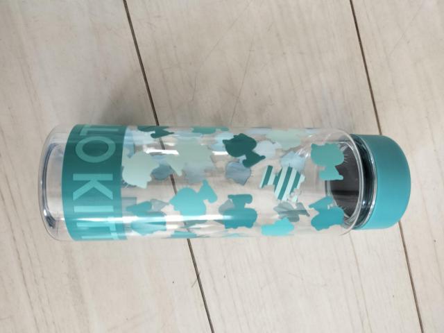 サンリオ、ハローキティ、ウオーターボトル新品未使用☆彡 < レジャー/スポーツ  サンリオ、ハローキティ、ウオーターボトル新品未使用☆彡  < レジャー/スポーツの