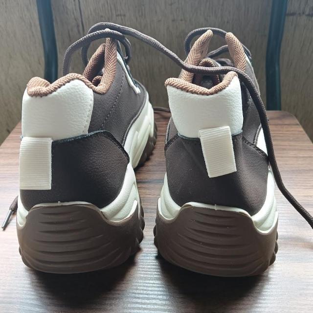 新品 23.5cm レディース ブラウン シューズ 靴 カジュアル 厚底 < 女性ファッション  新品 23.5cm レディース ブラウン シューズ 靴 カジュアル 厚底 < 女性ファッションの