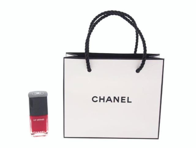 シャネル ステッカー ココマーク 封蝋 飛行機 カプセルコレクション 4種類 7枚 ショッパー付き CHANEL【正規品】 < ブランド  シャネル ステッカー ココマーク 封蝋 飛行機 カプセルコレクション 4種類 7枚 ショッパー付き CHANEL【正規品】 < ブランドの