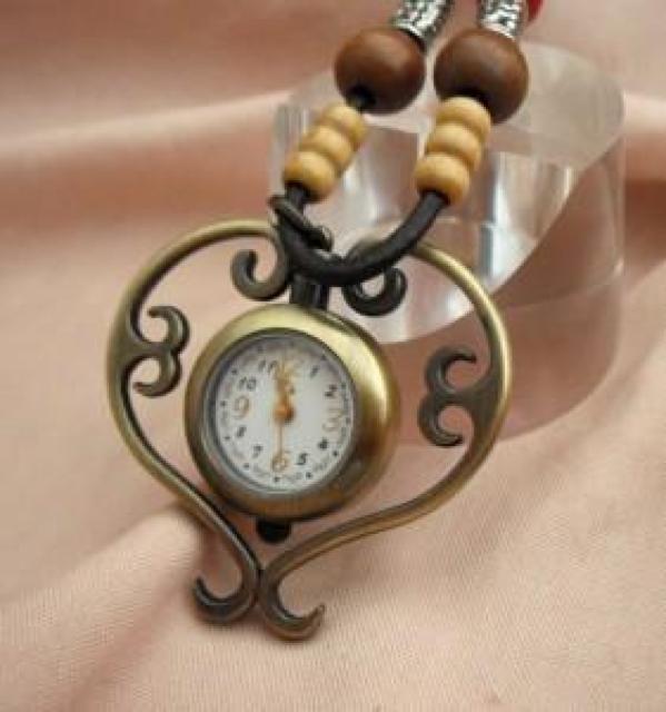 アジアンテイストネックレスウォッチBZ時計とアクセサリ < 女性アクセサリー/時計 アジアンテイストネックレスウォッチBZ時計とアクセサリ < 女性アクセサリー/時計の