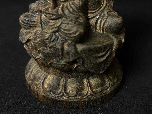 【骨董】極上彫 観音菩薩像 仏像 時代木彫 仏教美術 香木 浄化 縁起物 招福 厄除け コレクター放出 骨董品 蓮華座 唐草彫 < インテリア/ライフ 【骨董】極上彫 観音菩薩像 仏像 時代木彫 仏教美術 香木 浄化 縁起物 招福 厄除け コレクター放出 骨董品 蓮華座 唐草彫 < インテリア/ライフの