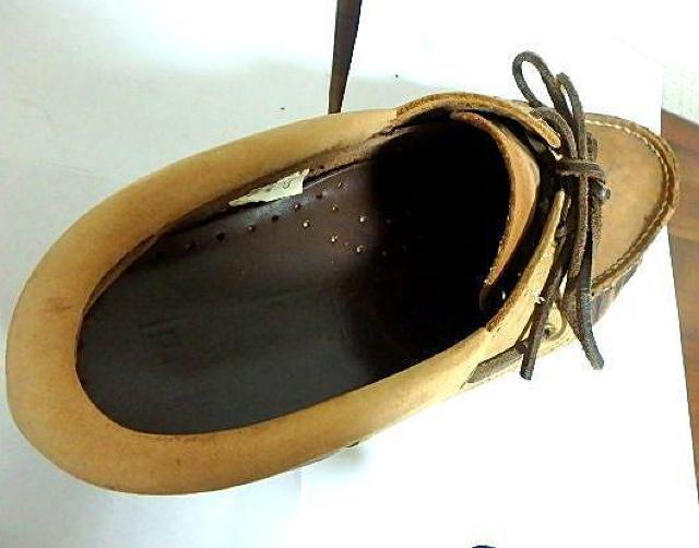 ◆BOTALO ボタロ デッキシューズ メンズ シューズ中古品 42 8 1/2 < 男性ファッション  ◆BOTALO ボタロ デッキシューズ メンズ シューズ中古品 42 8 1/2 < 男性ファッションの