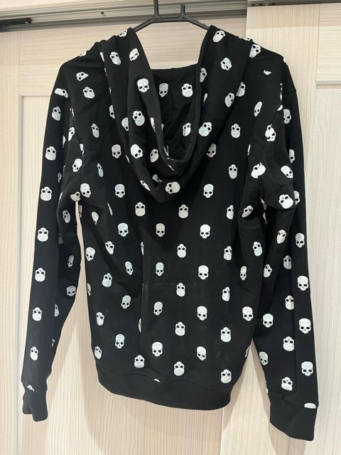 アビリティバーン しまむら アベイル スカル パーカー Lサイズ < 男性ファッション  アビリティバーン しまむら アベイル スカル パーカー Lサイズ < 男性ファッションの