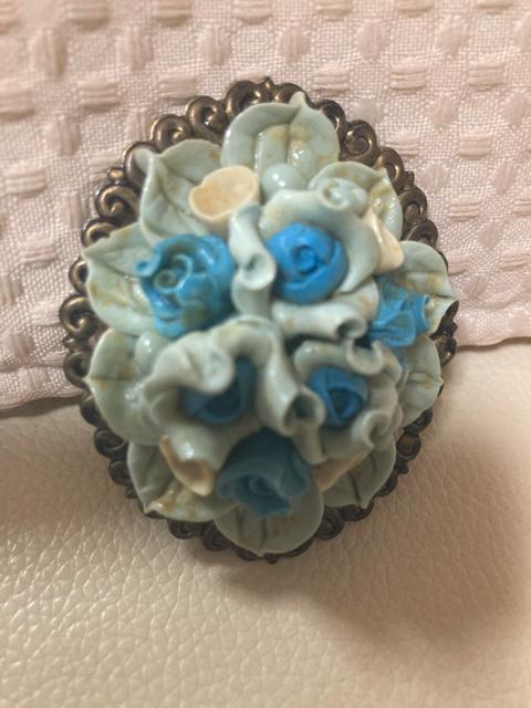 1634.花ブローチ☆アンティーク < 女性アクセサリー/時計  1634.花ブローチ☆アンティーク  < 女性アクセサリー/時計の