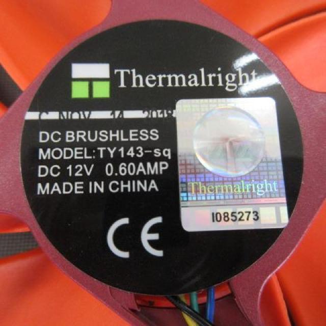 SILVER STONE Thermalright 140mmpXNEFAt@ DC BRESHLE  PC{/Ӌ@ 