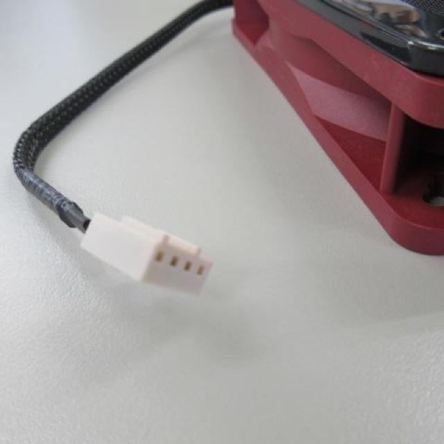 SILVER STONE Thermalright 140mmpXNEFAt@ DC BRESHLE  PC{/Ӌ@ 