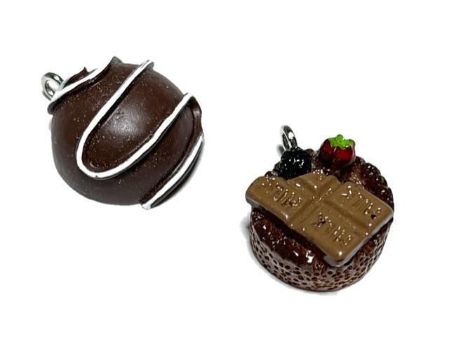 318 チョコレート菓子 2個入り ケーキ クッキー デザート ミニチュア 樹脂パーツ チャーム < ペット/手芸/園芸 318 チョコレート菓子 2個入り ケーキ クッキー デザート ミニチュア 樹脂パーツ チャーム < ペット/手芸/園芸の