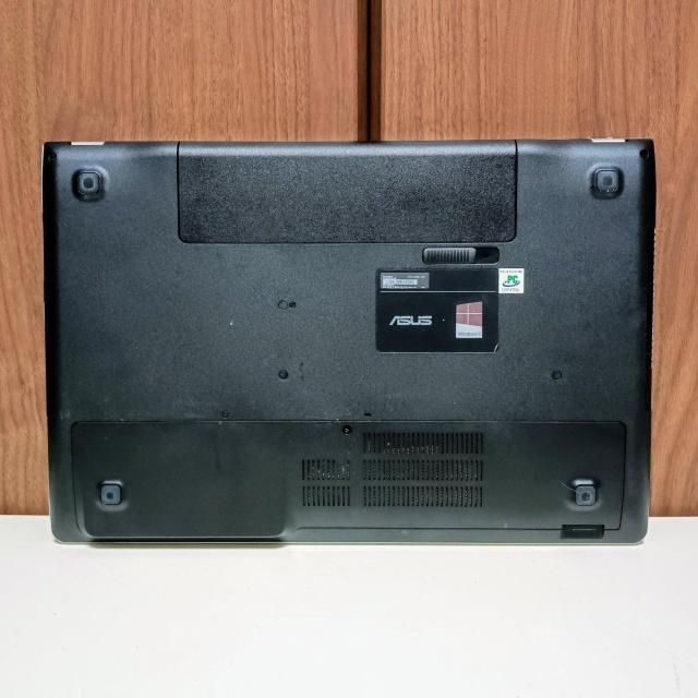 ASUS Corei7 ������16GB SSD512GB �O���t�B�b�N�{�[�h���� Web�J���� �u���[���C Windows11 �� PC�{��/���Ӌ@��� 