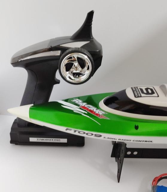 {[g WR O[ GPTOYS ftoo9 2.4G    zr[ 