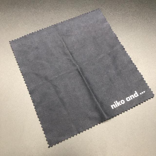 即決 niko and... ニコアンド メガネケース メガネ拭きのみ < ブランド  即決 niko and... ニコアンド メガネケース メガネ拭きのみ < ブランドの