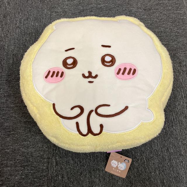 即決 新品 タグ付き ちいかわ もこもこダイカットクッション < インテリア/ライフ  即決 新品 タグ付き ちいかわ もこもこダイカットクッション  < インテリア/ライフの