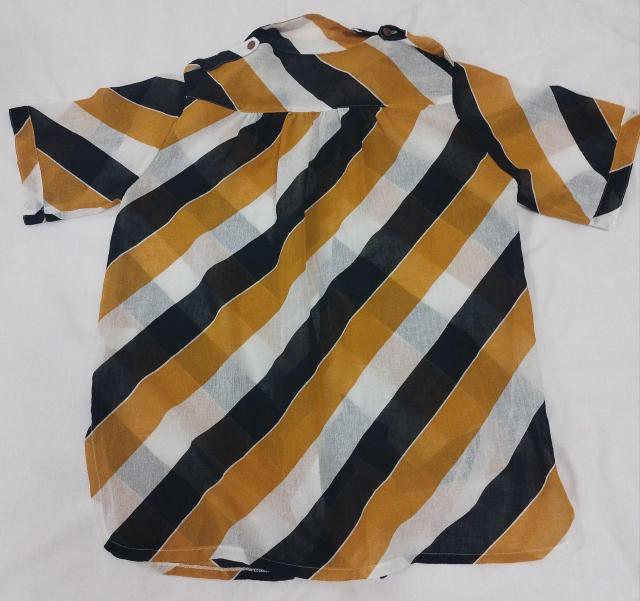 黄土色 黒 白 斜めストライプ シャツ < 女性ファッション  黄土色 黒 白 斜めストライプ シャツ < 女性ファッションの