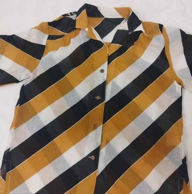 黄土色 黒 白 斜めストライプ シャツ < 女性ファッション  黄土色 黒 白 斜めストライプ シャツ < 女性ファッションの