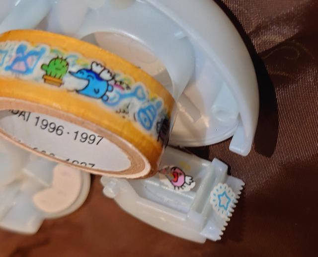 たまごっち型テープカッター テープ付き レトロ 昔のおもちゃ 文房具 < ホビー たまごっち型テープカッター テープ付き レトロ 昔のおもちゃ 文房具 < ホビーの