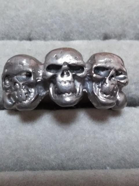 かなり使用感あり ドクロリング 髑髏(スカル) < 男性アクセサリー/時計  かなり使用感あり ドクロリング 髑髏(スカル)  < 男性アクセサリー/時計の