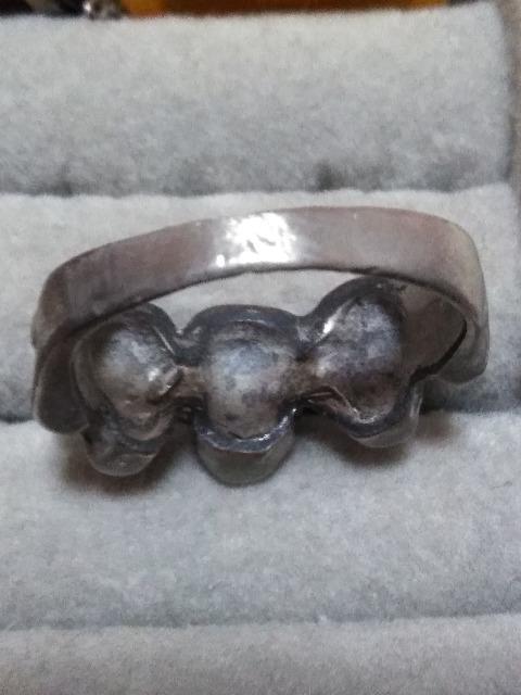 かなり使用感あり ドクロリング 髑髏(スカル) < 男性アクセサリー/時計  かなり使用感あり ドクロリング 髑髏(スカル) < 男性アクセサリー/時計の