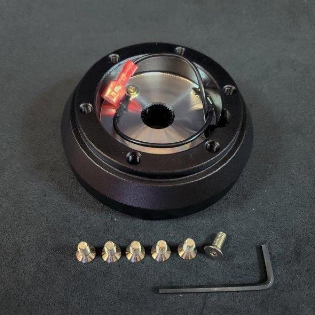 �}�c�_ �V���[�g �X�e�A�����O �{�X 33mm momo�s�b�` �� �� ������/�o�C�N