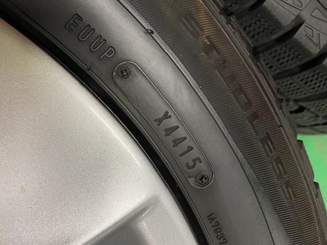 1082748)トヨタ純正アルミホイ-ル国産ダンロップスタッドレスタイヤ225/55R17送料無料 < 自動車/バイク 1082748)トヨタ純正アルミホイ-ル国産ダンロップスタッドレスタイヤ225/55R17送料無料 < 自動車/バイク