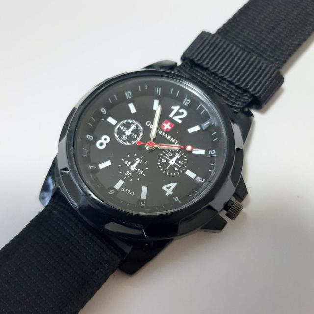 新品 未使用 army 戦争 腕時計 黒  < 男性アクセサリー/時計  新品 未使用 army 戦争 腕時計 黒  < 男性アクセサリー/時計の