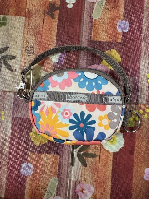 ӂ߂āLeSportsacV_[EzE|[`Eށ5_܂Ƃߔ聚1000~X^[g