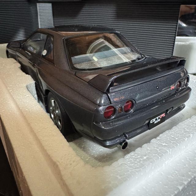 ŖWiI[gA[g1/18GT-R R32 jXIvVp[cVer.  zr[ 
