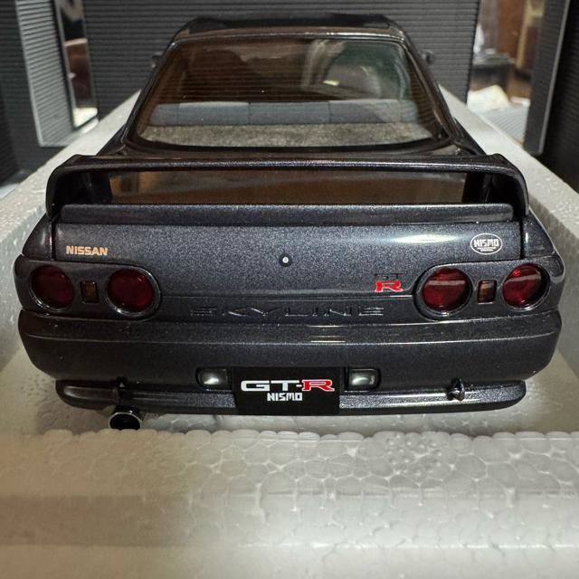 ŖWiI[gA[g1/18GT-R R32 jXIvVp[cVer.  zr[ 