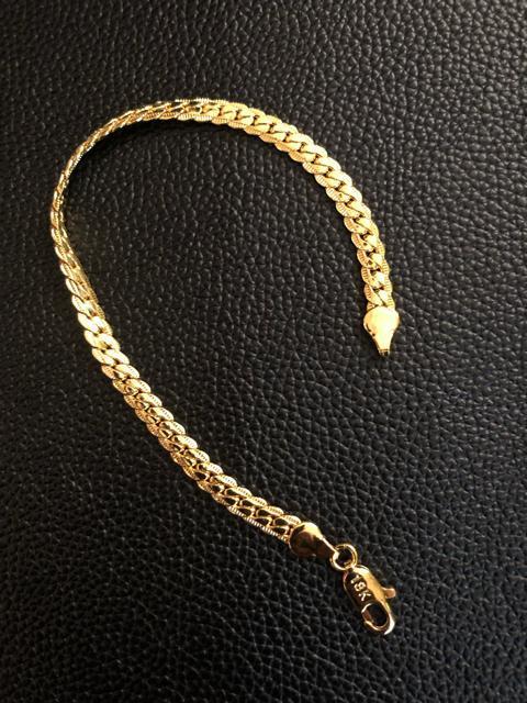 18kブレスレット 18k刻印あり 20cm < 女性アクセサリー/時計  18kブレスレット 18k刻印あり 20cm  < 女性アクセサリー/時計の