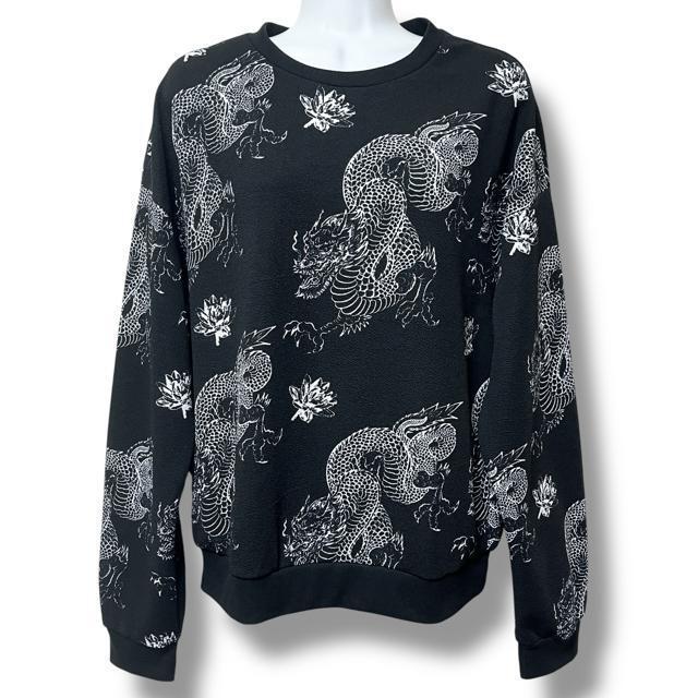 【SHEIN】ポンチ素材☆チャイナ風ドラゴン柄カットソー☆龍 < 女性ファッション  【SHEIN】ポンチ素材☆チャイナ風ドラゴン柄カットソー☆龍 < 女性ファッションの