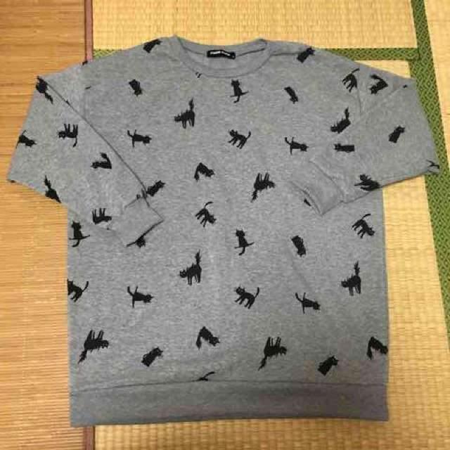 猫キャラクター柄裏起毛プルオーバー。グレー < 女性ファッション 猫キャラクター柄裏起毛プルオーバー。グレー < 女性ファッションの