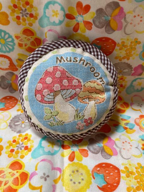 HMレトロ調バンビ&キノコ柄小銭入れA < 女性ファッション HMレトロ調バンビ&キノコ柄小銭入れA < 女性ファッションの