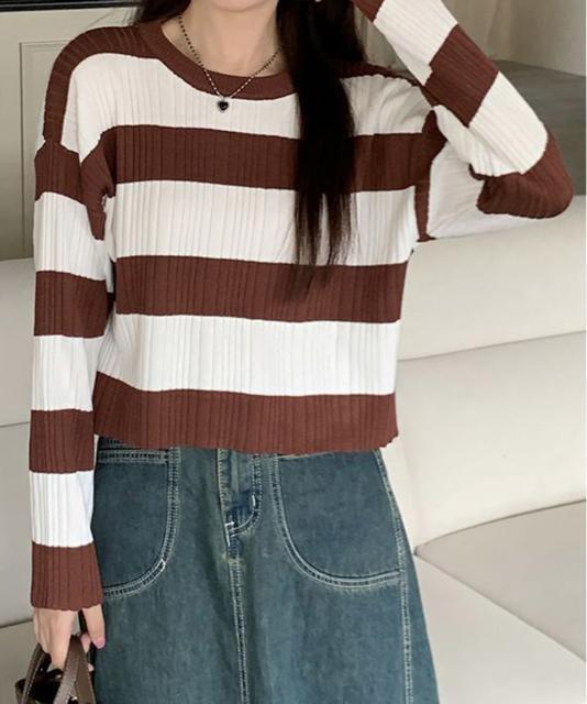 送料無料 新品 ニットトップス ショート丈 秋冬トップス < 女性ファッション  送料無料 新品 ニットトップス ショート丈 秋冬トップス < 女性ファッションの