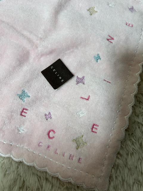 Vi^OtBURBERRYnJ`& CELINE^InJ`