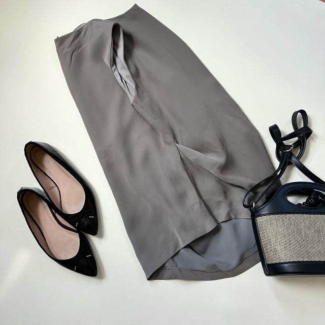 ◆新品◆1.3万◆PEGGY LANA◆アシンメトリーノースリーブブラウス◆M < 女性ファッション  ◆新品◆1.3万◆PEGGY LANA◆アシンメトリーノースリーブブラウス◆M < 女性ファッションの