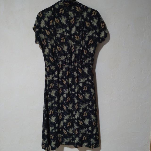 昭和レトロ 花柄半袖ワンピース < 女性ファッション 昭和レトロ 花柄半袖ワンピース < 女性ファッションの