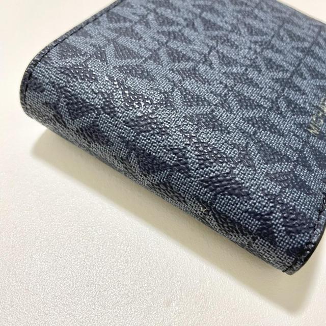 マイケルコース 財布 ウォレット 二つ折り シグネチャー メンズ 青 ブルー < 男性ファッション マイケルコース 財布 ウォレット 二つ折り シグネチャー メンズ 青 ブルー < 男性ファッションの