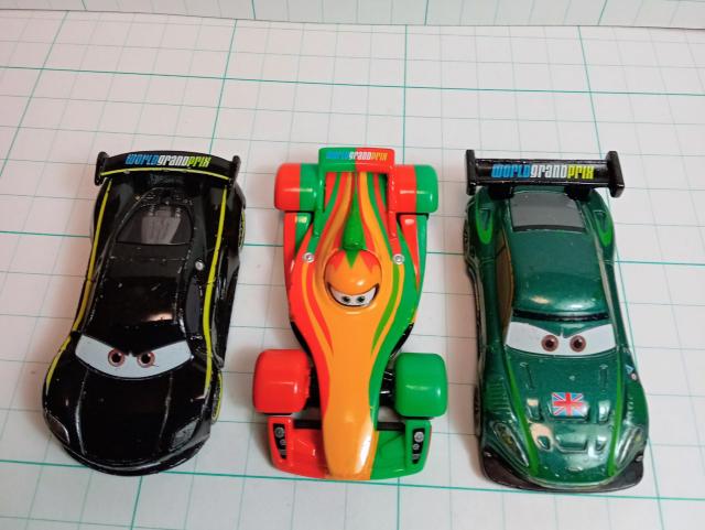 トミカディズニーカーズ3台 < ホビー トミカディズニーカーズ3台 < ホビーの