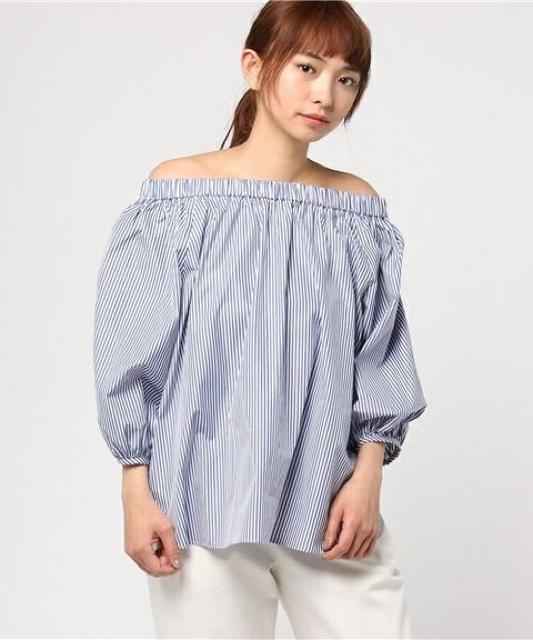 新品タグ付きアナイストライプオフショルダーブラウス < ブランド  新品タグ付きアナイストライプオフショルダーブラウス < ブランドの
