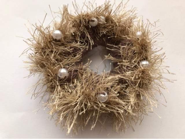 ハンドメイド シュシュ ふわふわ♪ 大きめパールビーズ ガーリー < 女性ファッション  ハンドメイド シュシュ ふわふわ♪ 大きめパールビーズ ガーリー  < 女性ファッションの