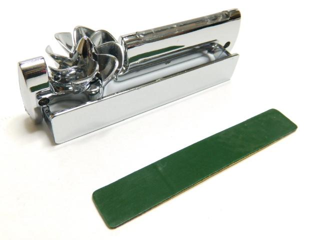 配線不要.完全防水★走行中の風力で3個のLEDがブルーに点灯 < 自動車/バイク 配線不要.完全防水★走行中の風力で3個のLEDがブルーに点灯 < 自動車/バイク