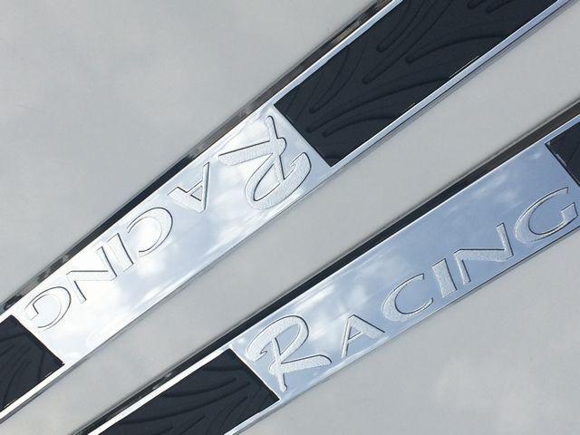 トヨタ ヴォクシー 取り付け例あり 汎用エントランスモール < 自動車/バイク トヨタ ヴォクシー 取り付け例あり 汎用エントランスモール < 自動車/バイク