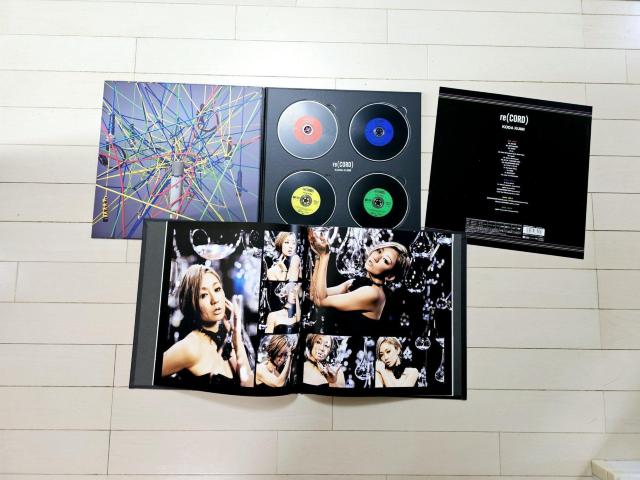 (137) 倖田來未 re(CORD) ファンクラブ限定 CD1枚+DVD3枚+写真集 < タレントグッズ  (137) 倖田來未 re(CORD) ファンクラブ限定 CD1枚+DVD3枚+写真集 < タレントグッズの