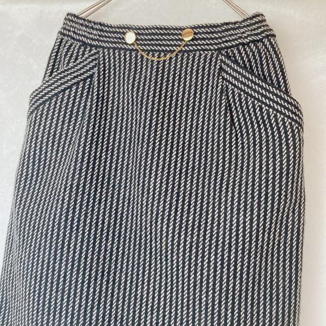 ウール混 ストライプ ひざ丈 ペンシル タイトスカート L 金ボタン チェーン付 モノトーン N2m < 女性ファッション ウール混 ストライプ ひざ丈 ペンシル タイトスカート L 金ボタン チェーン付 モノトーン N2m < 女性ファッションの