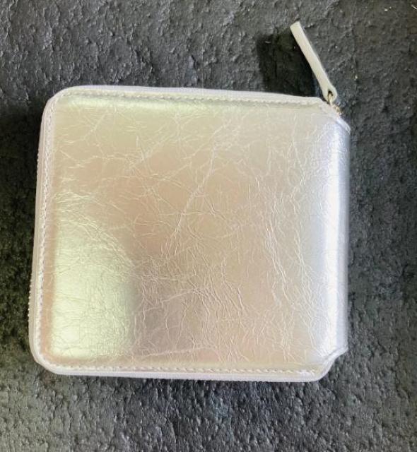 【新品】 【韓国現地購入】 【正規品】 fennec フェネック 財布 ファスナー チャック シルバー < 女性ファッション 【新品】 【韓国現地購入】 【正規品】 fennec フェネック 財布 ファスナー チャック シルバー < 女性ファッションの