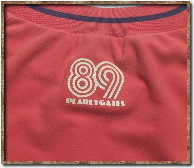 パーリーゲイツ プリント入りナイロンカットソー ピンク < ブランド パーリーゲイツ プリント入りナイロンカットソー ピンク < ブランドの