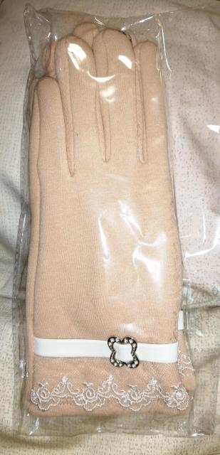 新品未使用未開封 スマートフォン対応手袋ピンクベージュ クラシック金具 < 女性ファッション  新品未使用未開封 スマートフォン対応手袋ピンクベージュ クラシック金具 < 女性ファッションの