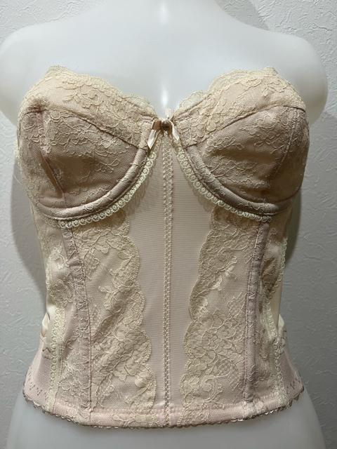 ワコール 補正下着 スリーインワン中古 < 女性ファッション  ワコール 補正下着 スリーインワン中古  < 女性ファッションの