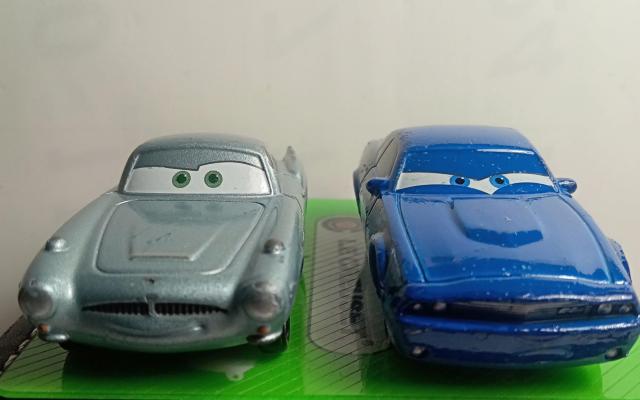 トミカディズニーカーズ2台 < ホビー  トミカディズニーカーズ2台 < ホビーの